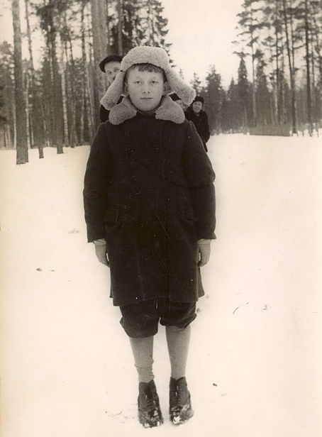 Дмитрий Симо 1949